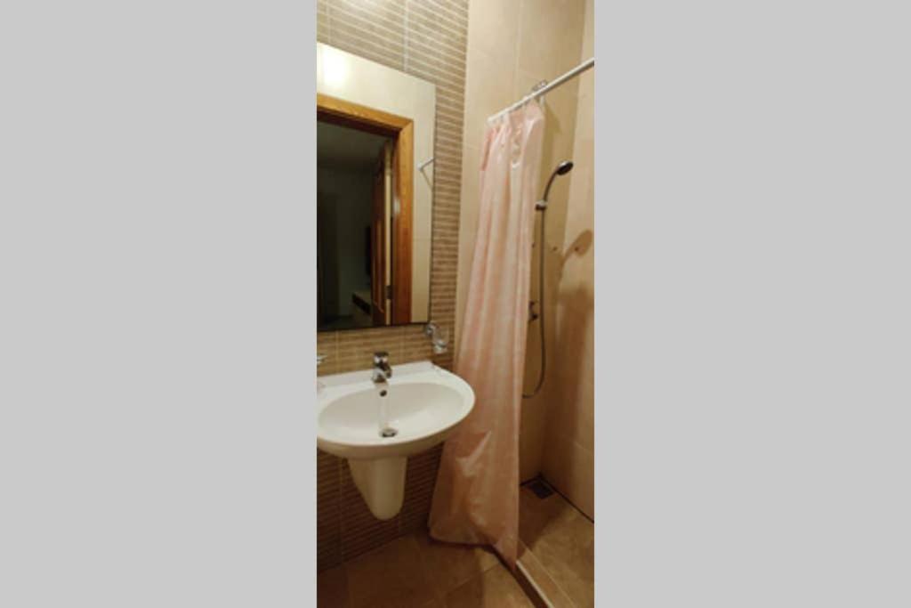 Confortable And Quiet Apartment In St. Julian Сент Джулианс Экстерьер фото