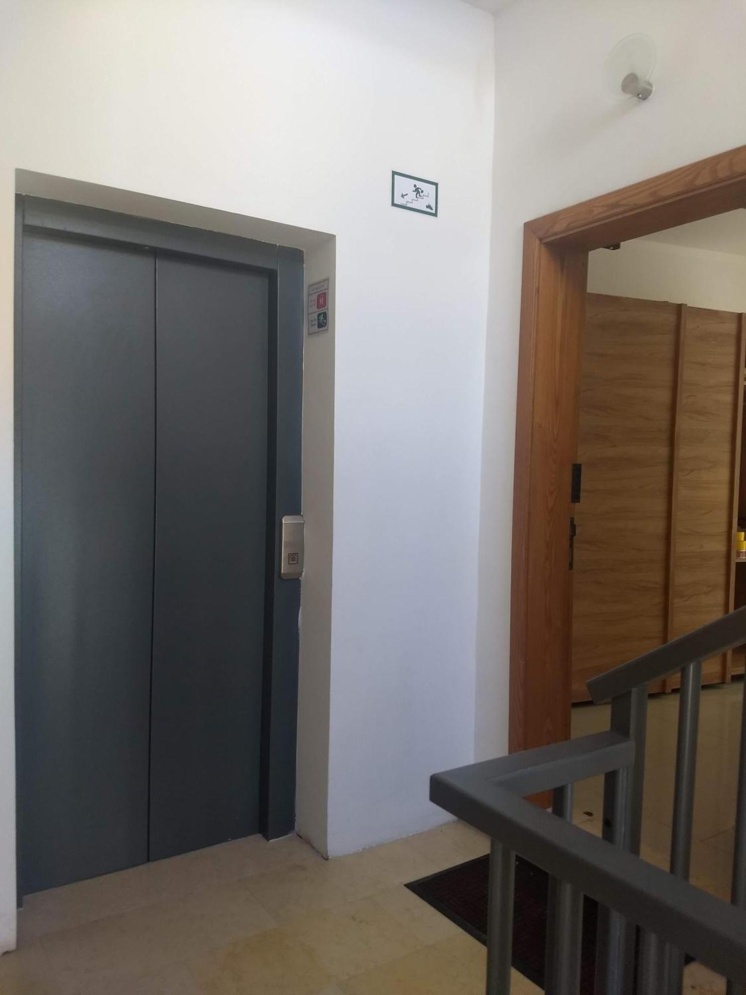 Confortable And Quiet Apartment In St. Julian Сент Джулианс Экстерьер фото